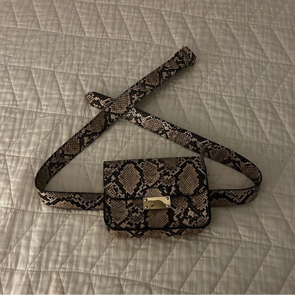 a new day Handbags - Snakeskin Belt Fanny Purse